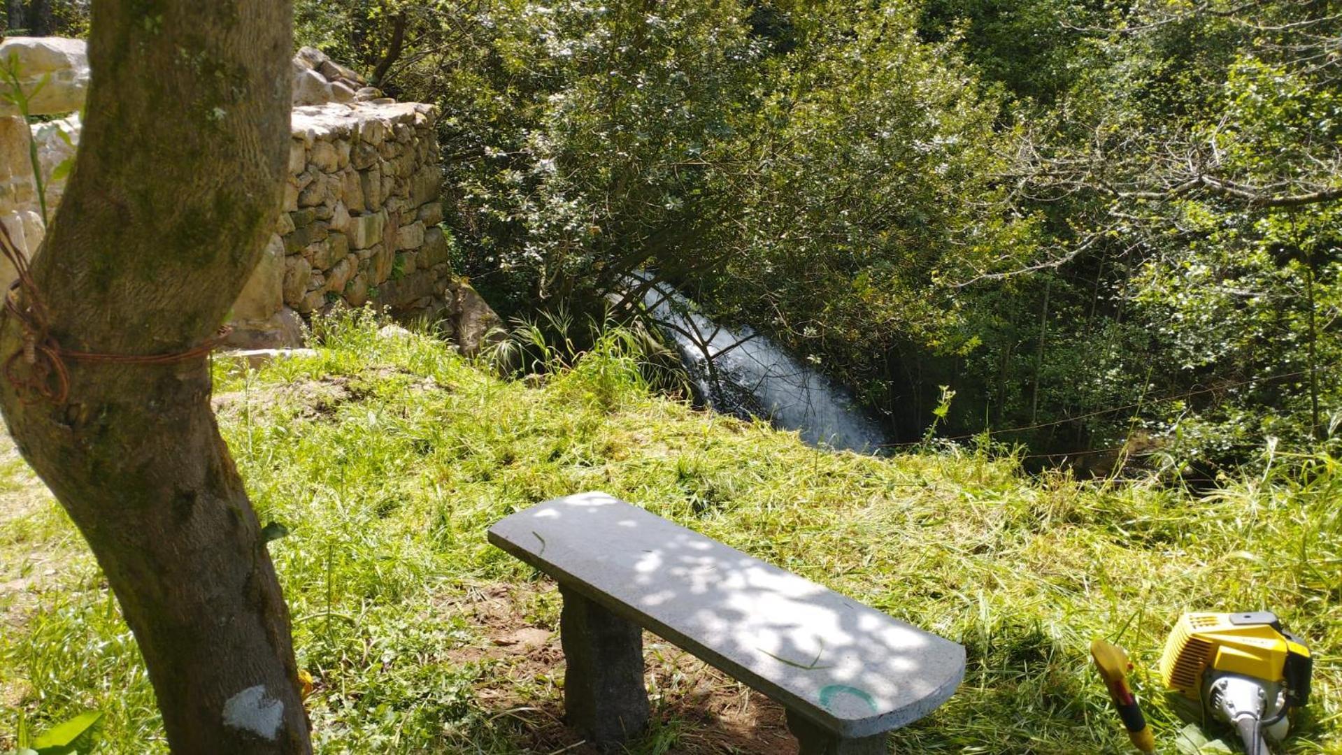 Nascente, Place In Nature Next To A Waterfall Loureiro  外观 照片